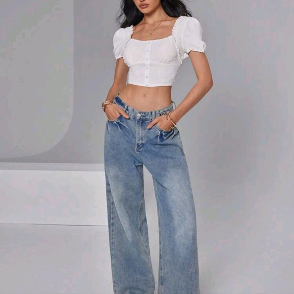 Women's Square Neck Elegant French Romantic Fit Textured Cute Puff Sleeve Croppe - Picture 4 of 4